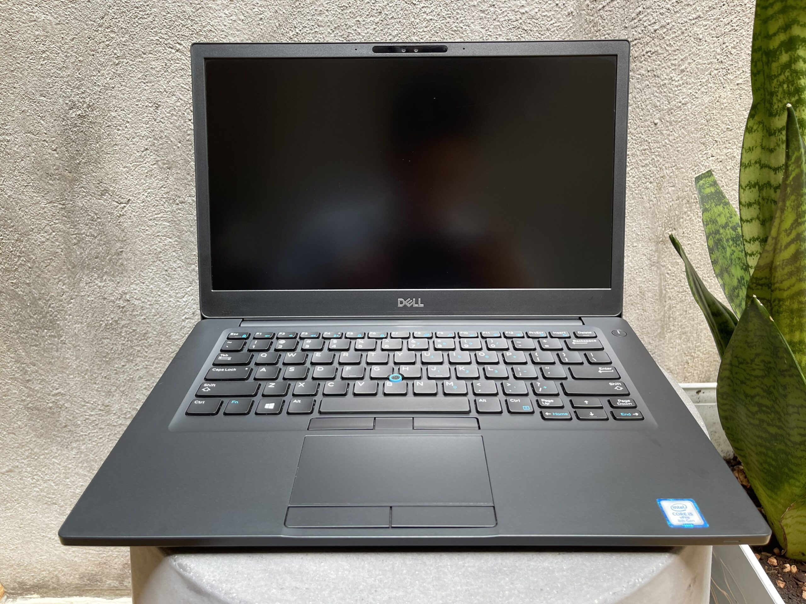 Đánh giá chiếc laptop dell latitude 7490 | Laptop văn phòng cao cấp