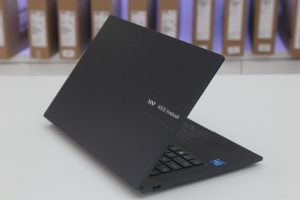 ASUS VivoBook