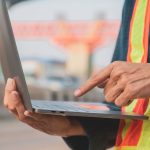 Dân xây dựng nên mua laptop nào
