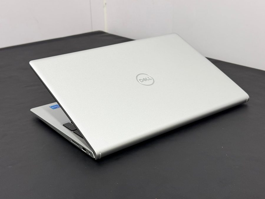 Phân Tích Cấu Hình Laptop i5 1334U