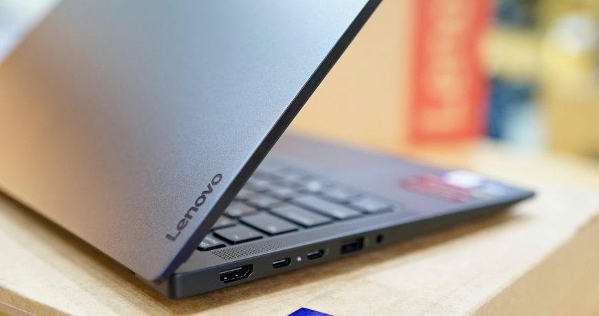 ThinkPad E14 Gen 7 Ultra 5 135H