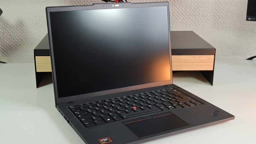 ThinkPad T14 Gen 6 đạt chuẩn MIL-STD-810H