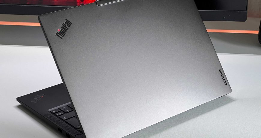 ThinkPad E14 Gen 7 Ultra 5 135H 21SX00BJVA Chính Hãng