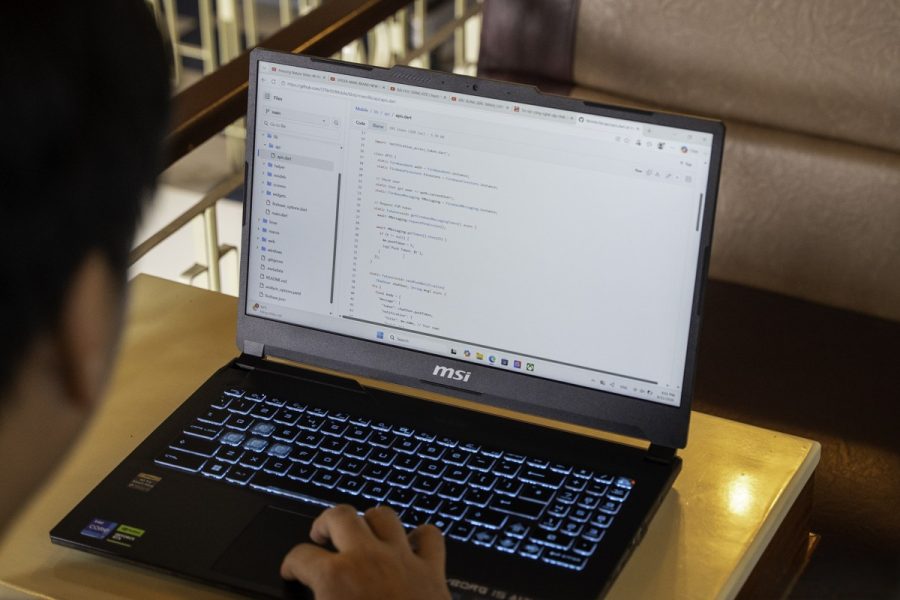 Laptop Cho Lập Trình Viên