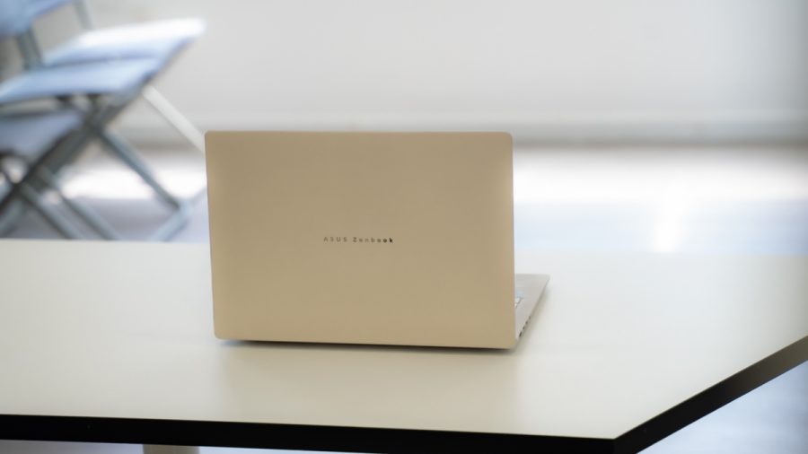 laptop pin lâu